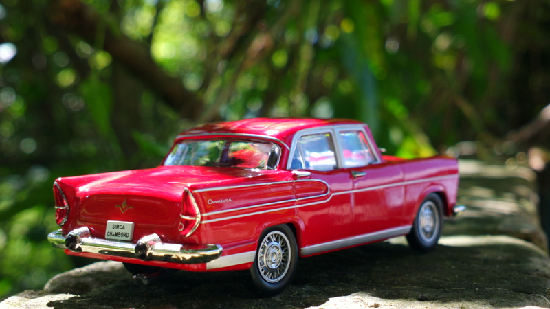 Illustration for article titled Feijoada Friday - Eu vou ser o melhor, à bordo de um Simca Chambord!